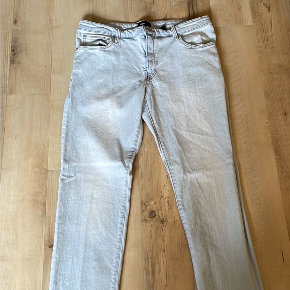 New MENS nova jeans 36